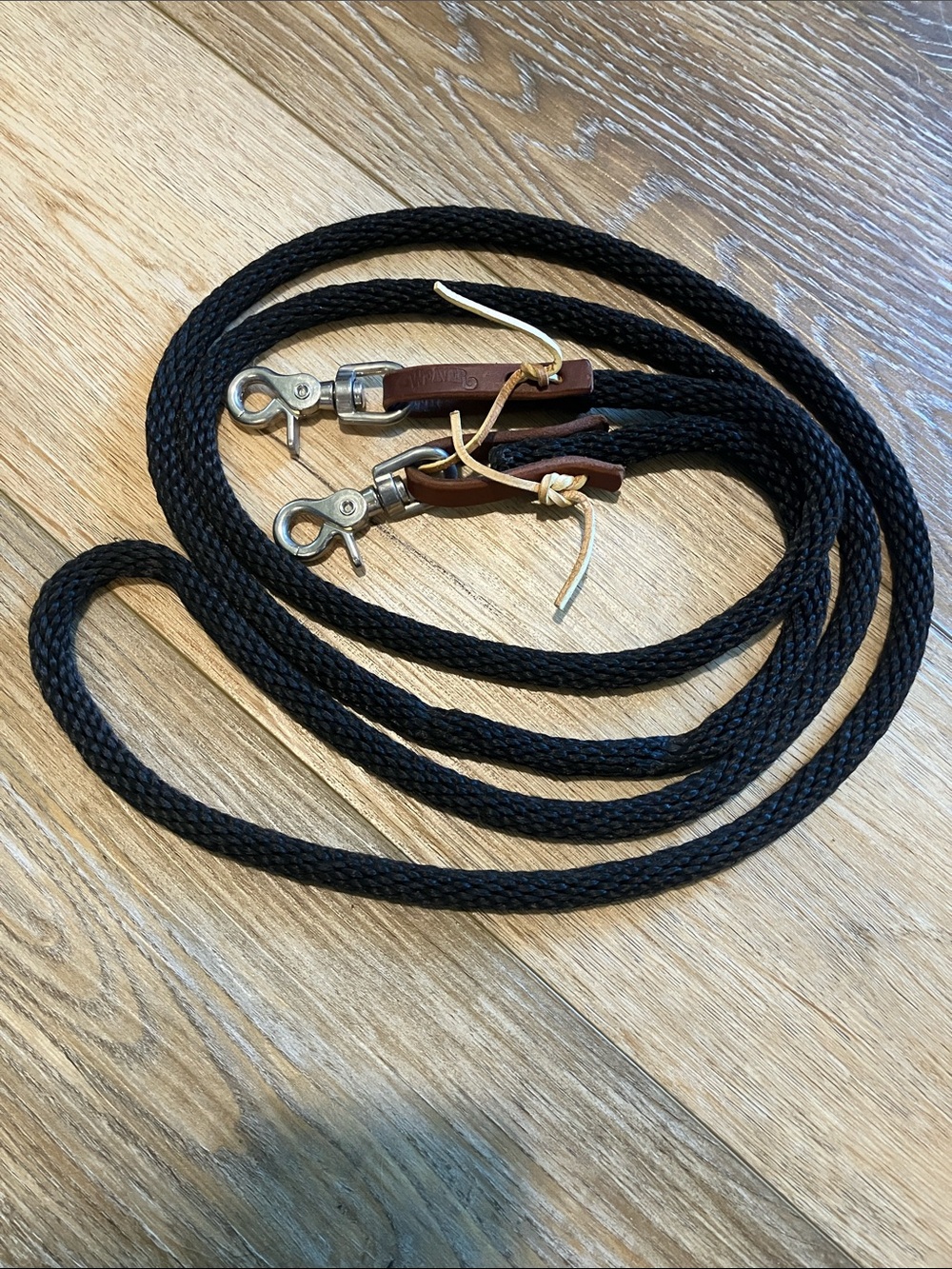 Weaver 8’ roper reins with scissor snaps - Picture 1 of 4